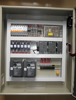 ph酸碱自动调节系统电柜